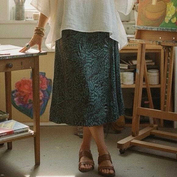 NWT I.E. Midi Skirt Size 1X Brown Blue Abstract Polka Dot Lightweight Hippie - Picture 1 of 4